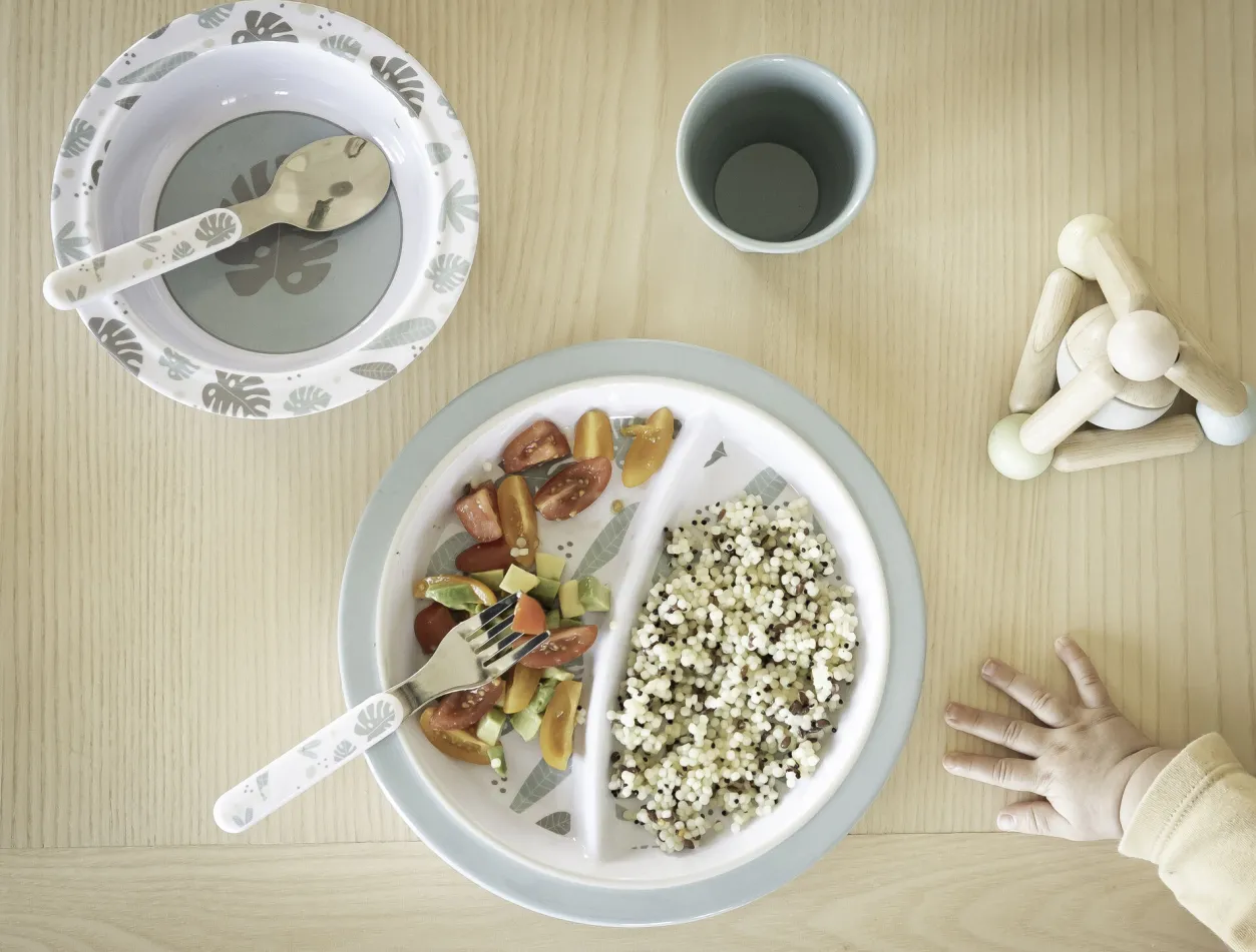 BÉABA Couverts, Vaisselle Et Bavoirs*Coffret Cadeau Repas Jungle