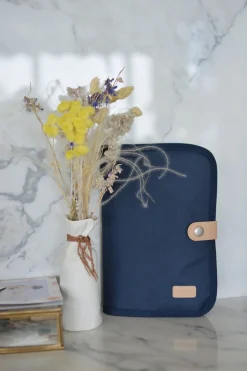 BÉABA Accessoires De Toilette*Protege Carnet De Sante Blue Marine